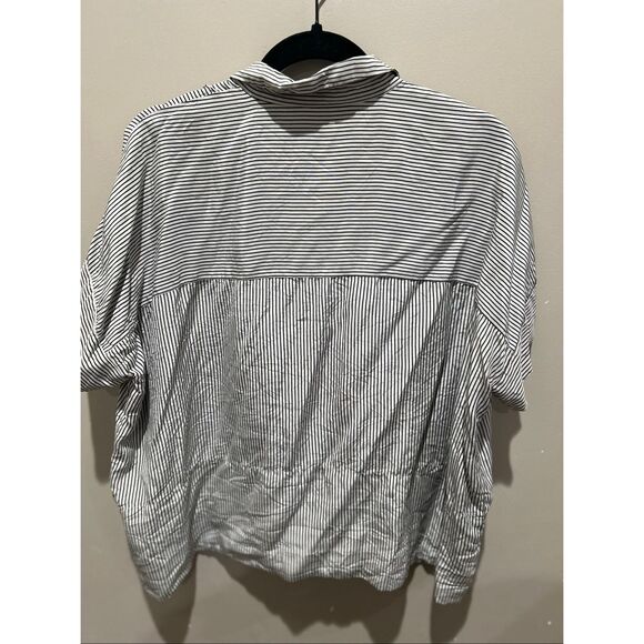 EVERLANE THE BOXY SHIRT IN WASHABLE SILK blouse - Picture 8 of 8